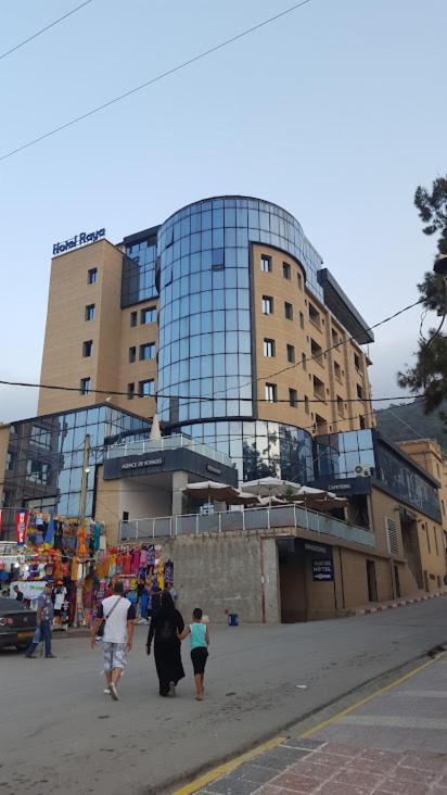 Hotel Raya Tichy Exterior photo